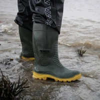 Vass E Boots
